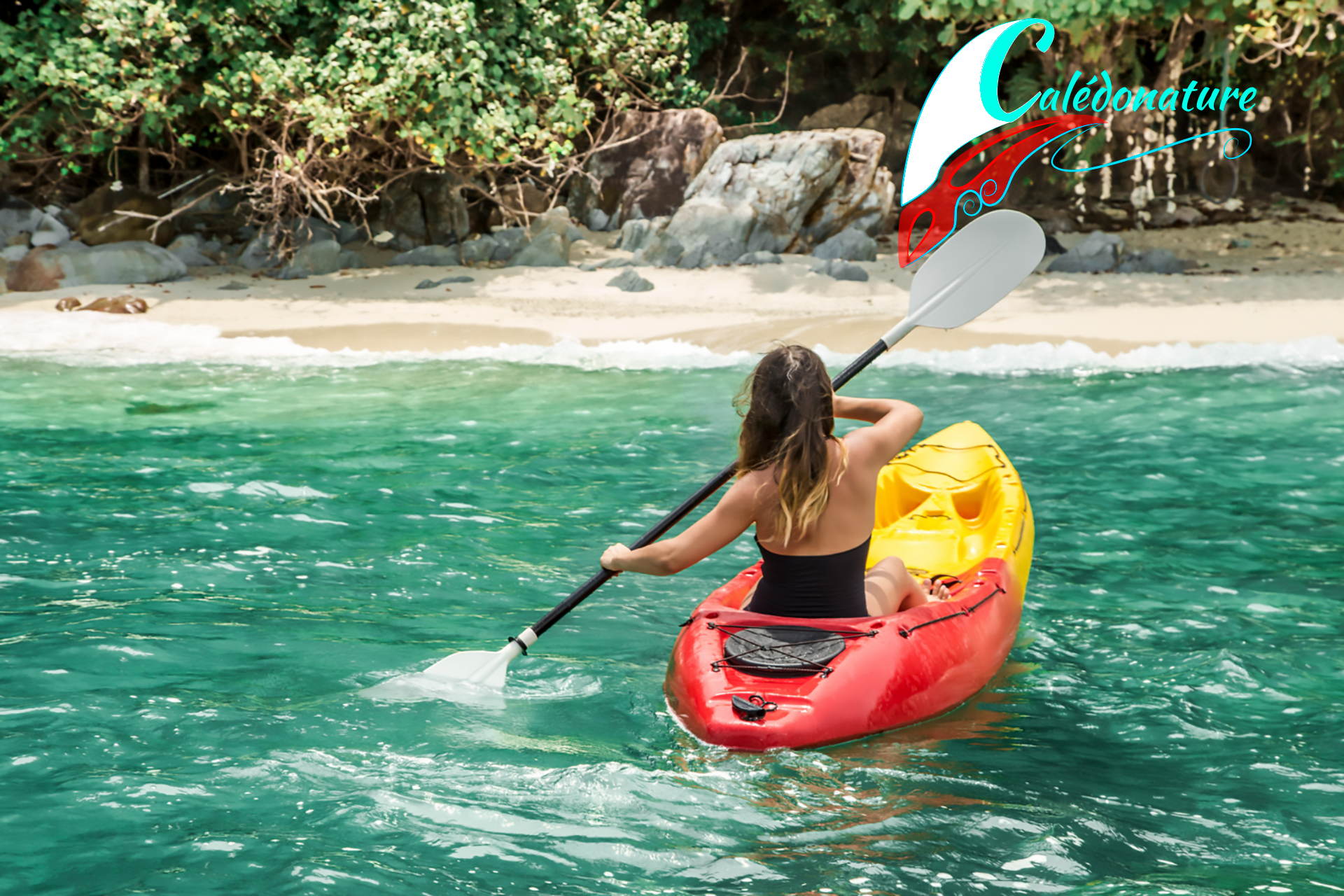 activité-canoé--voyage-Nouvelle-Calédonie--Calédonaturefille-canoe